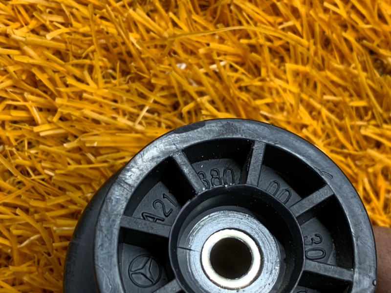 крепление бампера, 700 рублей, Красноярск