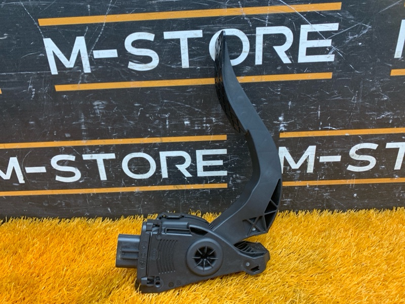 педаль газа, 500 рублей, Красноярск