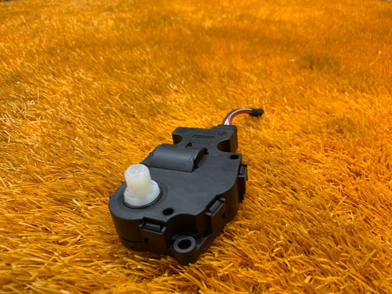 привод заслонки отопителя, 330 рублей, Красноярск