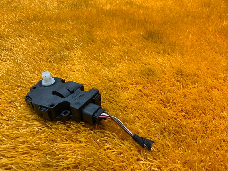 привод заслонки отопителя, 330 рублей, Красноярск