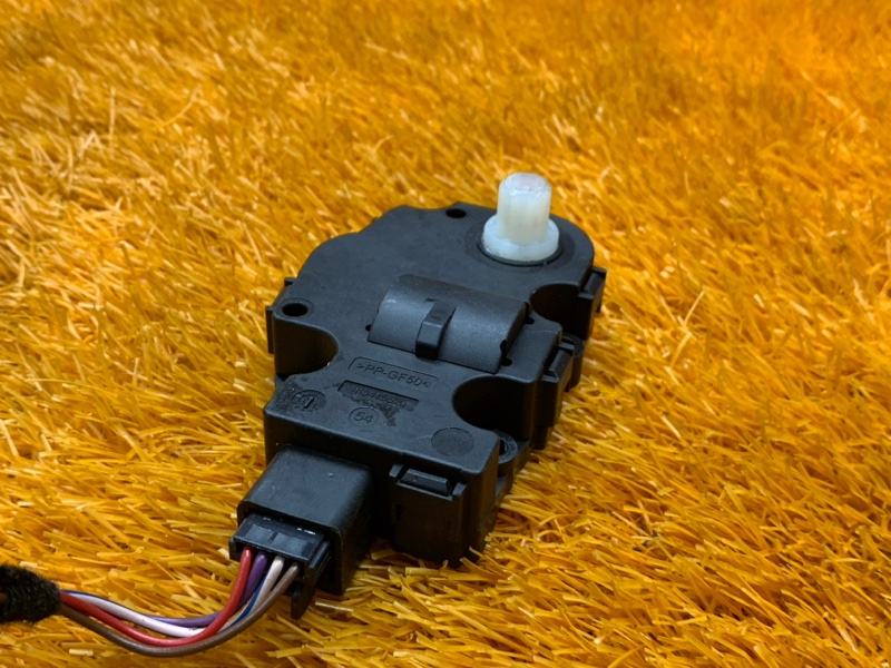 привод заслонки отопителя, 330 рублей, Красноярск