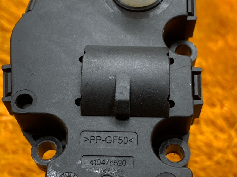 привод заслонки отопителя, 330 рублей, Красноярск