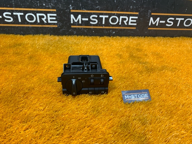 Переключатель света фар, 2000 рублей, Красноярск