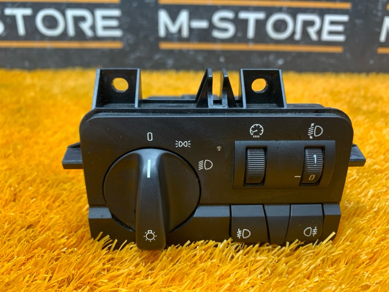 Переключатель света фар, 2000 рублей, Красноярск