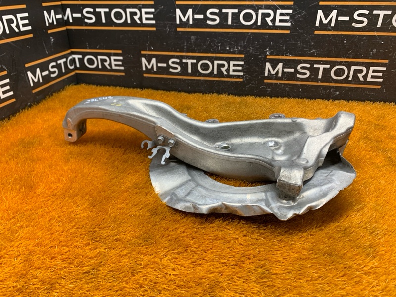 кулак поворотный, 1290 рублей, Красноярск