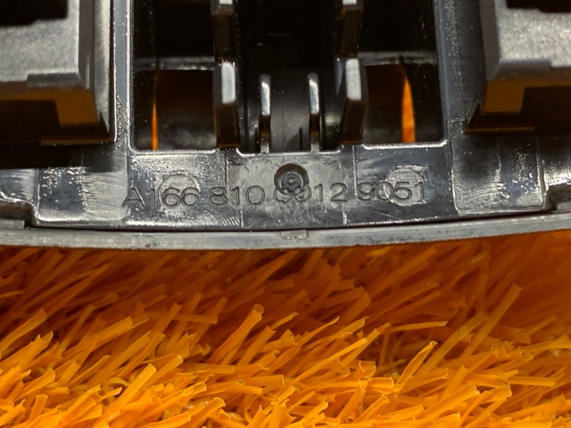 Крючок солнцезащитного козырька, 250 рублей, Красноярск