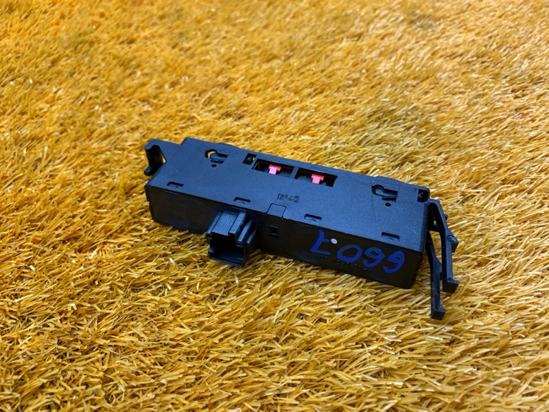 Блок управления стеклоподъемниками, 900 рублей, Красноярск