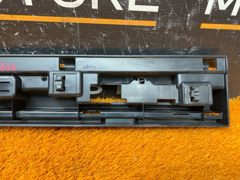 кронштейн порога, 720 рублей, Красноярск