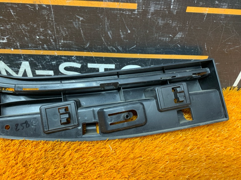 кронштейн порога, 1180 рублей, Красноярск