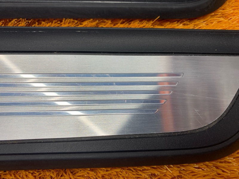 Накладка на порог салона, 4090 рублей, Красноярск