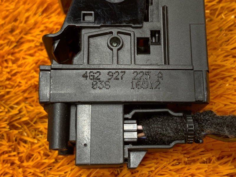 Кнопка стояночного тормоза, 300 рублей, Красноярск