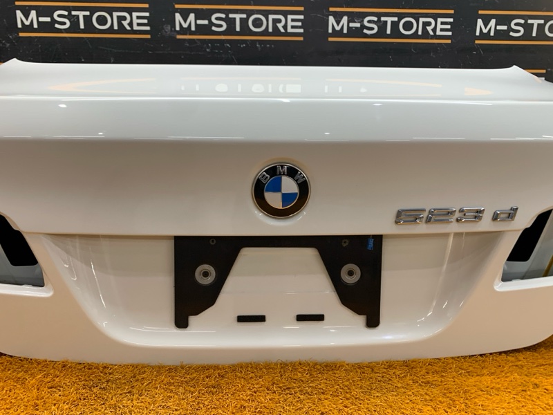 крышка багажника, 5000 рублей, Красноярск