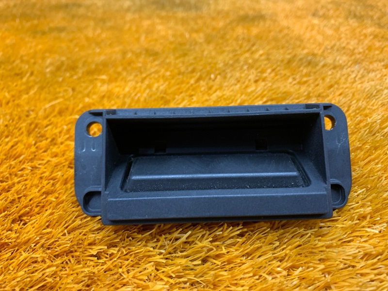 ручка багажника, 500 рублей, Красноярск