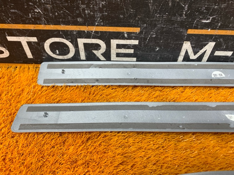 Накладка на порог салона, 1000 рублей, Красноярск