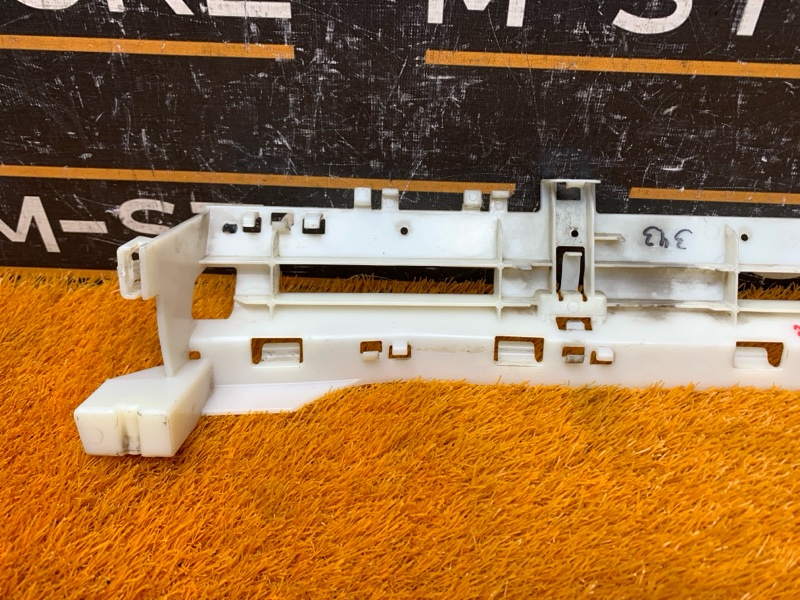 крепление бампера, 4280 рублей, Красноярск