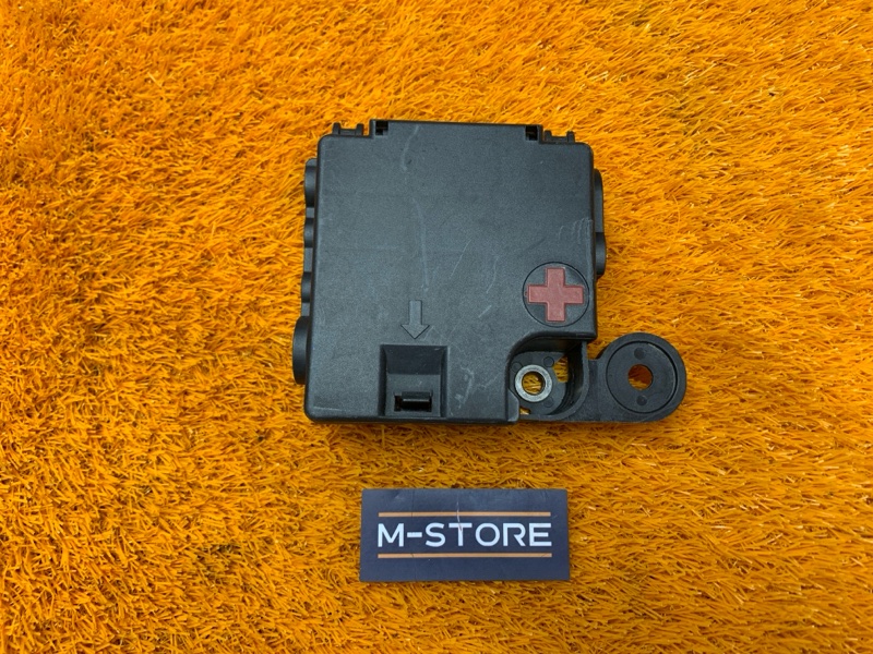 Клемма аккумулятора плюс, 400 рублей, Красноярск