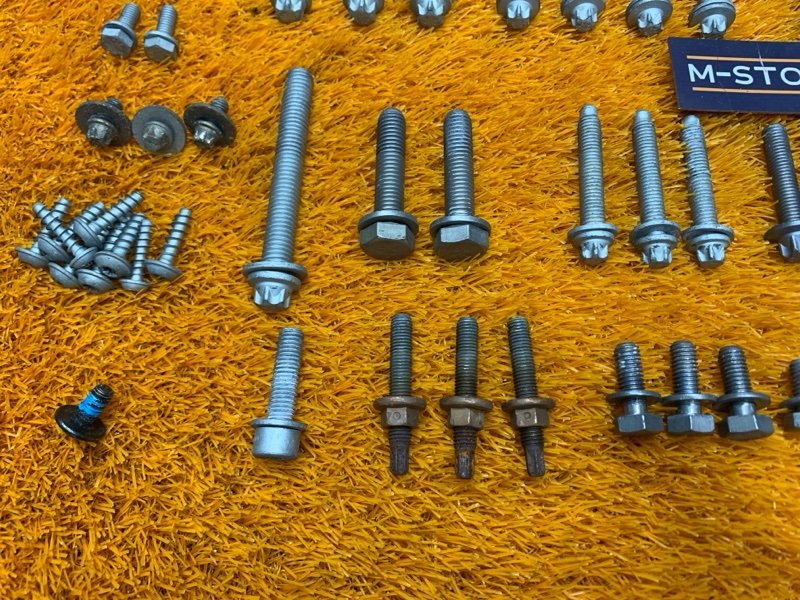 Болты и гайки ДВС, 750 рублей, Красноярск