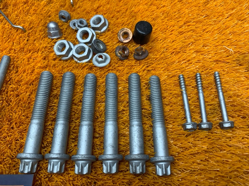 Болты и гайки ДВС, 750 рублей, Красноярск