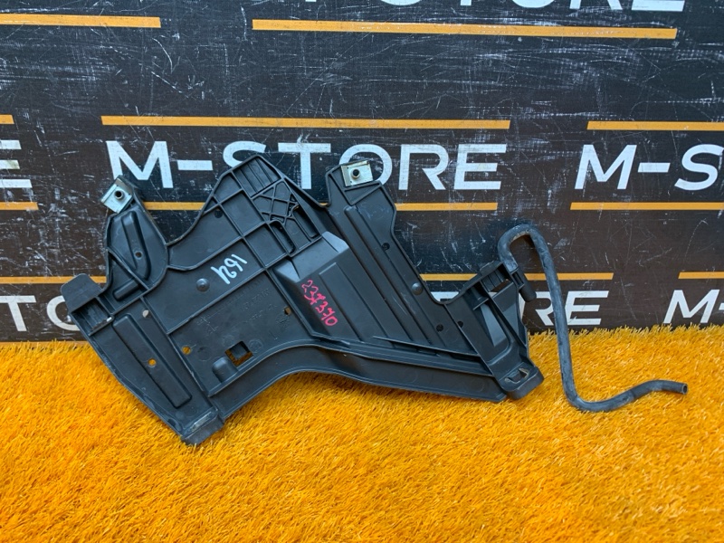 кронштейн фары, 800 рублей, Красноярск