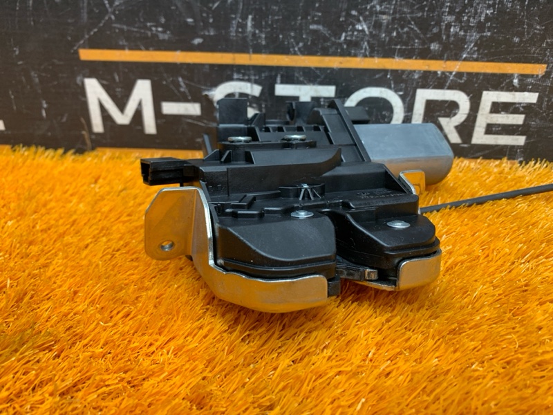 замок багажника, 2990 рублей, Красноярск