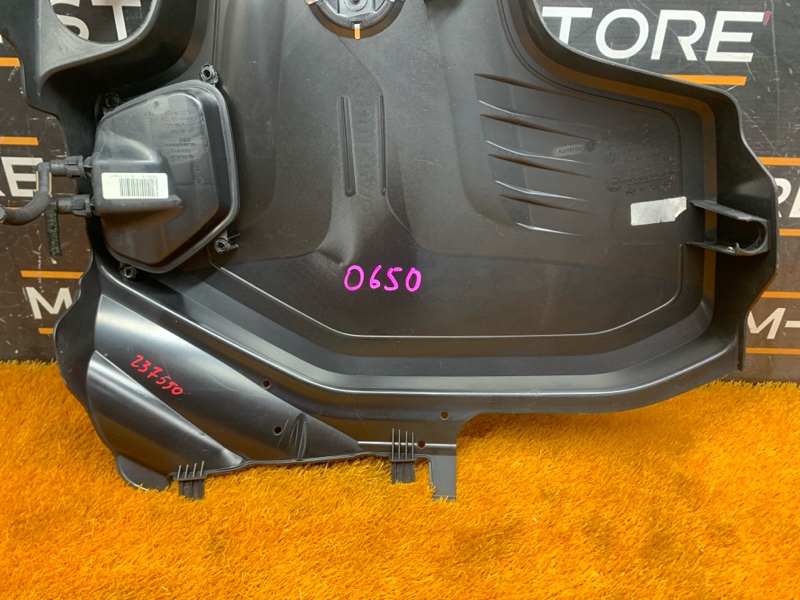 крышка двигателя, 1000 рублей, Красноярск