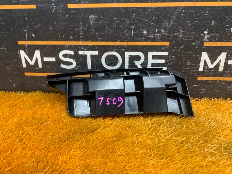 крепление бампера, 1190 рублей, Красноярск