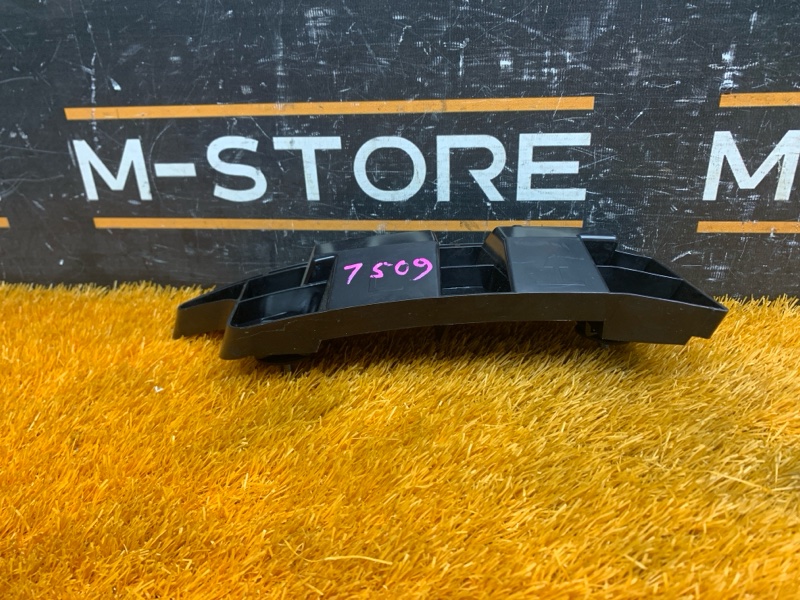 крепление бампера, 1190 рублей, Красноярск