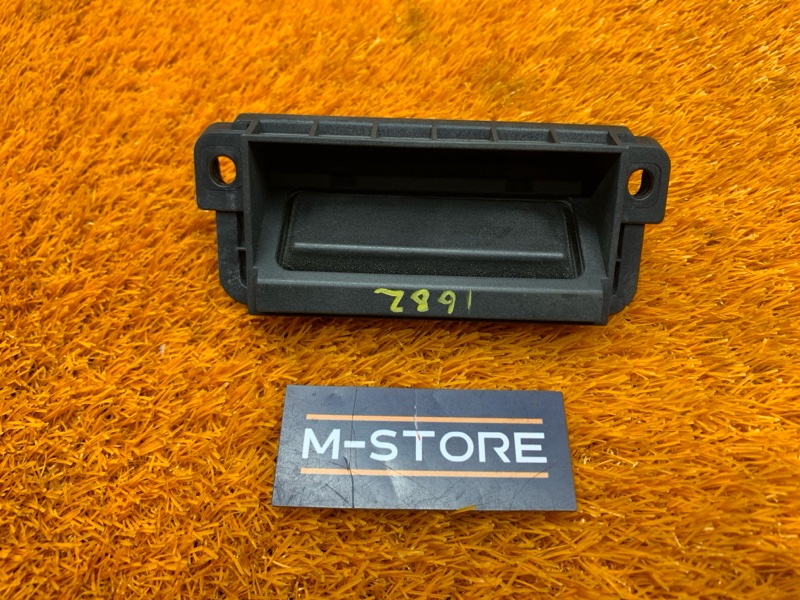 ручка багажника, 670 рублей, Красноярск