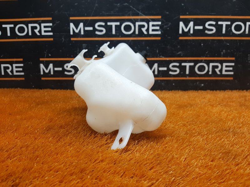 Бачок омывателя фар, 350 рублей, Красноярск