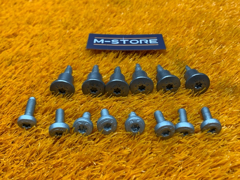 Болты и гайки дверей, 250 рублей, Красноярск