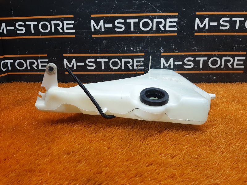 Бачок омывателя, 1000 рублей, Красноярск