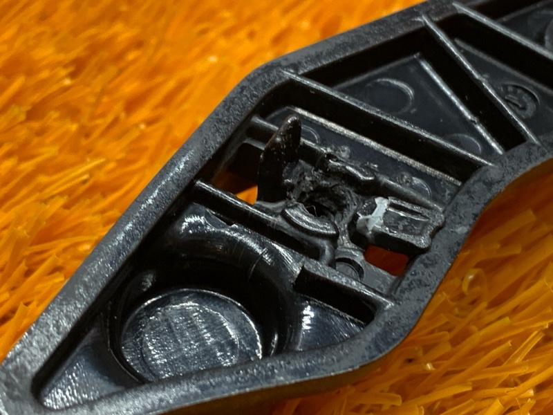 крепление крыла, 260 рублей, Красноярск