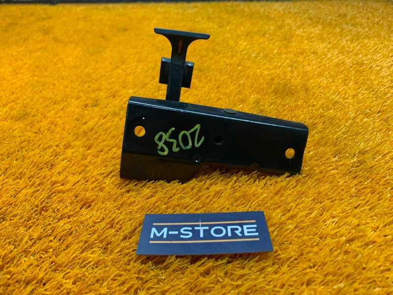 замок капота, 1640 рублей, Красноярск