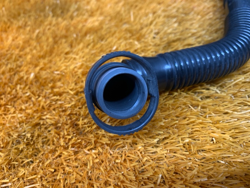 Патрубок картерных газов, 420 рублей, Красноярск