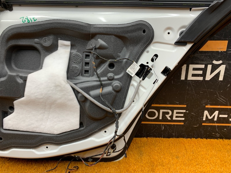 дверь, 10000 рублей, Красноярск