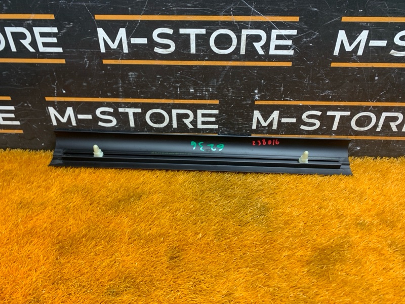 Накладка на порог салона, 200 рублей, Красноярск