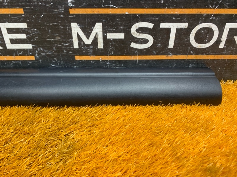 Накладка на порог салона, 200 рублей, Красноярск