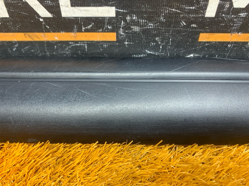 Накладка на порог салона, 200 рублей, Красноярск