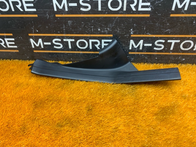 Накладка на порог салона, 500 рублей, Красноярск