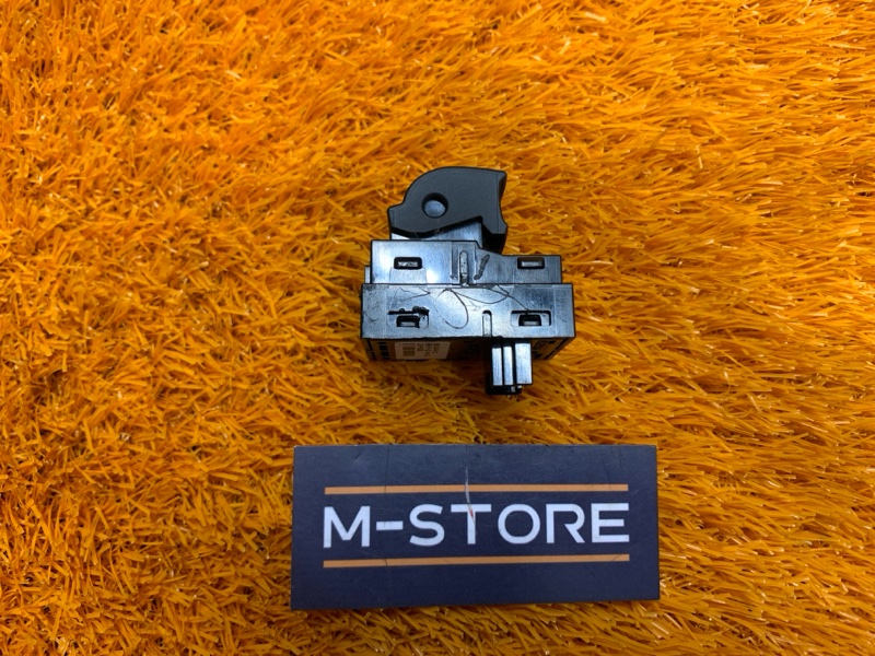 кнопка стеклоподъемника, 200 рублей, Красноярск