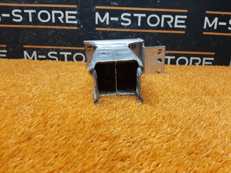 кронштейн усилителя бампера, 1000 рублей, Красноярск