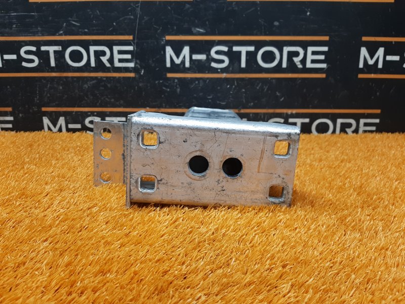 кронштейн усилителя бампера, 1000 рублей, Красноярск