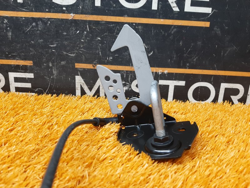 замок капота, 420 рублей, Красноярск