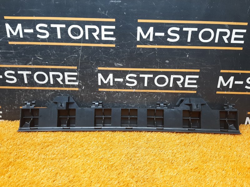 крепление бампера, 1190 рублей, Красноярск