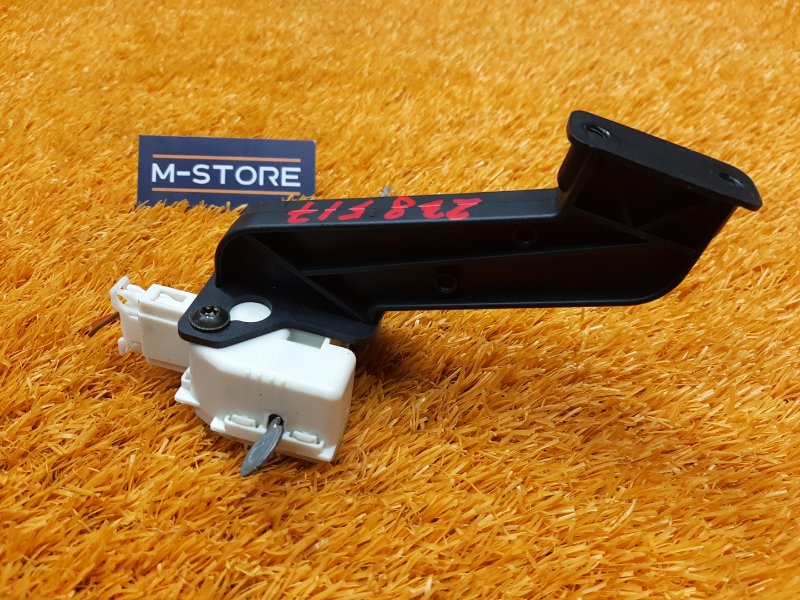 Замок лючка бензобака, 350 рублей, Красноярск