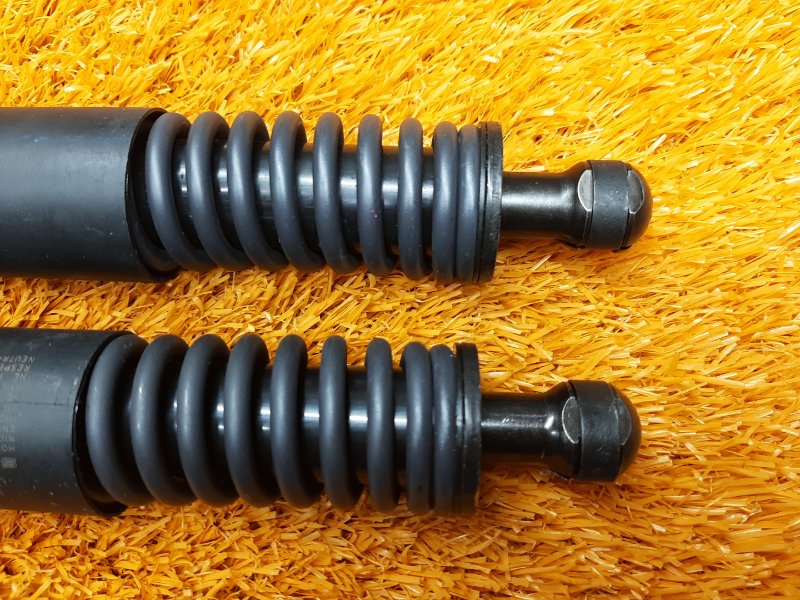 амортизатор багажника, 3410 рублей, Красноярск