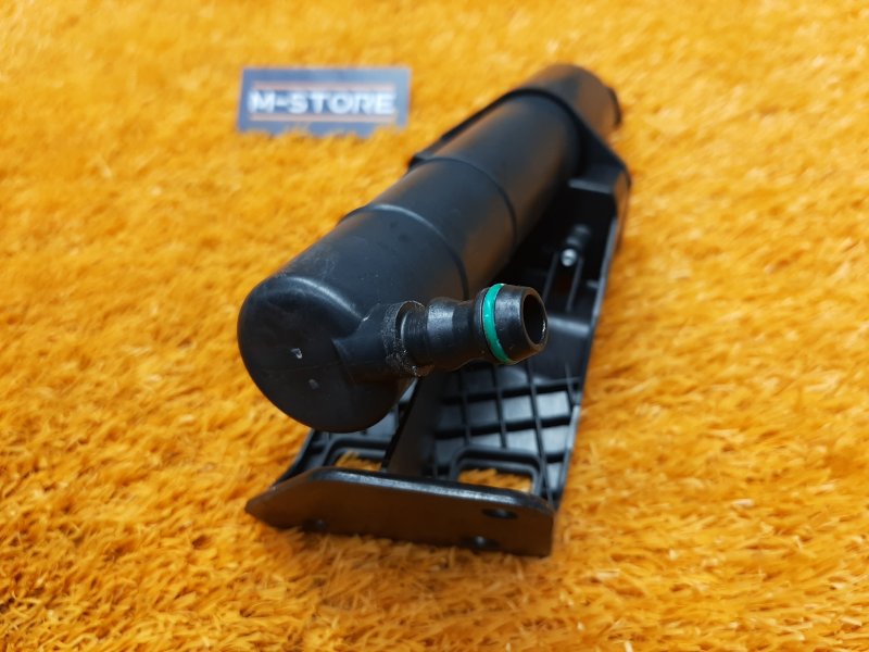 Форсунка омывателя фары, 1000 рублей, Красноярск