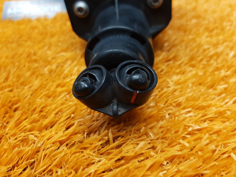 Форсунка омывателя фары, 1000 рублей, Красноярск