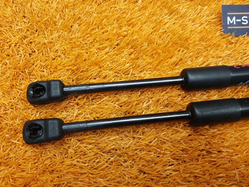 амортизатор капота, 2560 рублей, Красноярск