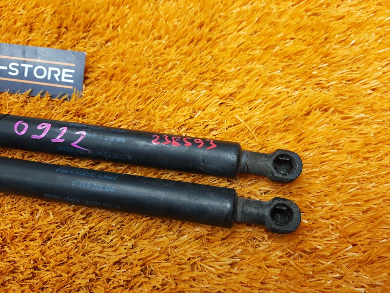 амортизатор капота, 1000 рублей, Красноярск